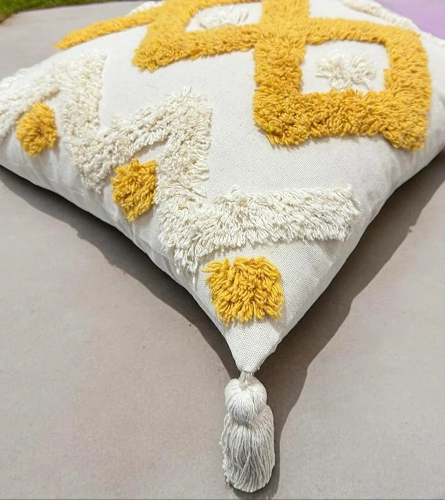 Fringe Pattern Stylish Cushion Cover