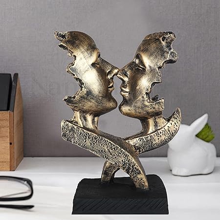 Couple Kissing Decorative Showpiece