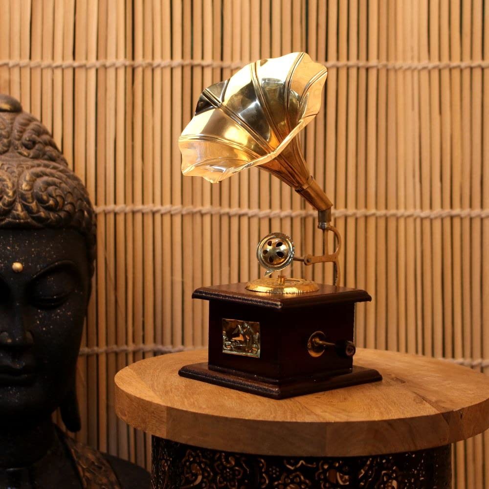 Decorative Vintage Brass Musical Brass Gramophone