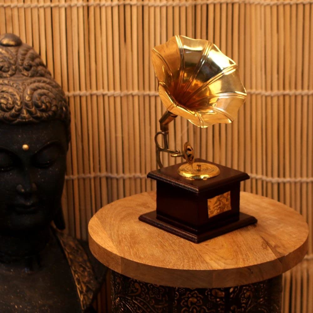 Decorative Vintage Brass Musical Brass Gramophone