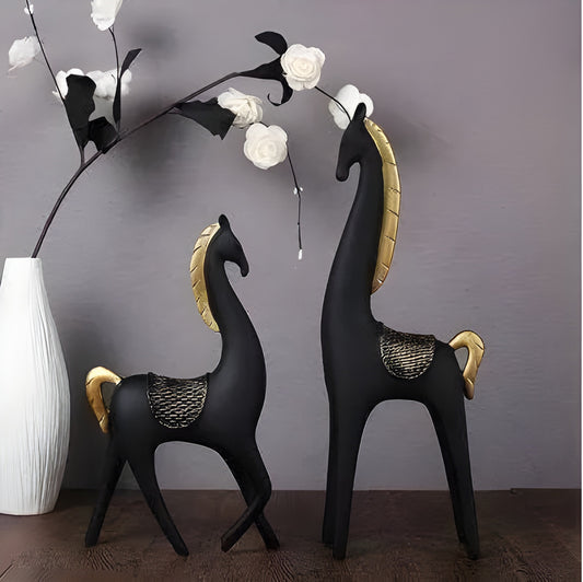 Giraffe Decorative Showpiece